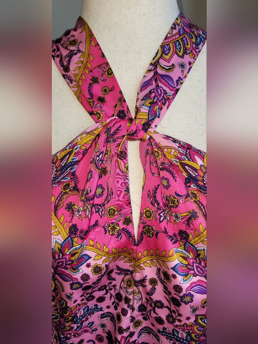 Rachel Zoe Hot Pink Top - Picture 3 of 7